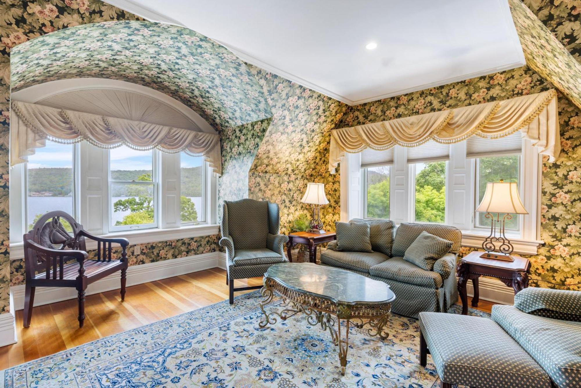 The Inn At Erlowest Lake George Exterior foto